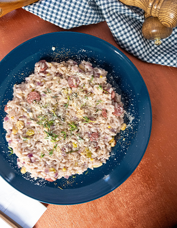 Sosisli Fındıklı Risotto Tarifi Nasıl Yapılır?