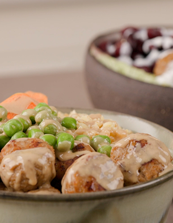 Misket Köfteli Bowl Nasıl Yapılır? Misket Köfteli Bowl Tarifi